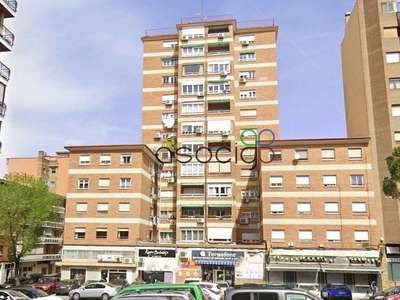 Piso en venta en calle De Juan Diges Antón de 4 habitaciones con terraza y aire acondicionado