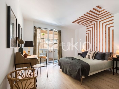 Alquiler apartamento de 2 habitaciones en almagro en Madrid