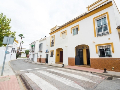 Chalet adosado en venta, Castilleja de Guzmán, Sevilla