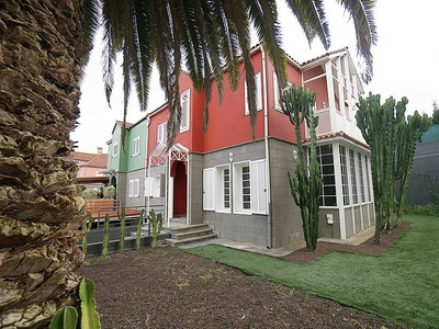 Chalet adosado en venta, Santa Brígida, Las Palmas