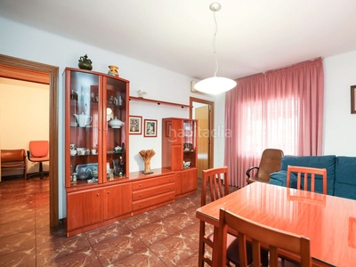 Piso ¡3 habitaciones y bien ubicado! en Vinyets-Molí Vell Sant Boi de Llobregat