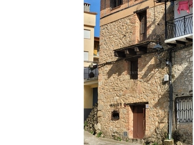 Casa para comprar en Casas del Castañar, España