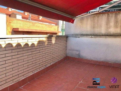 Venta Casa unifamiliar en Bruc Badalona. Con terraza 170 m²