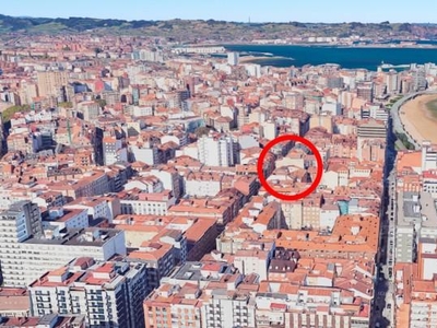 Piso en Marqués de Casa Valdés,Gijón