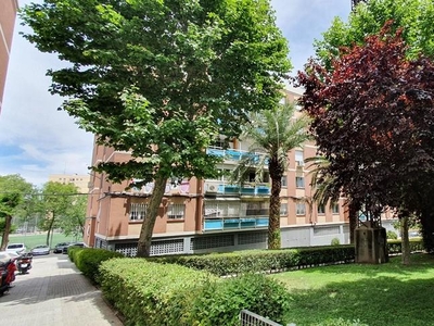 Piso de alquiler en Calle de San Lamberto, 18, Ventas