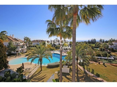 Ático en venta en Lomas de Marbella Club-Puente Romano