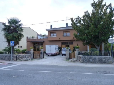 Casa en Ancin en parcela de 2005 mts.