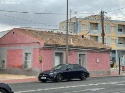 CASA ESQUINAZO EN CTRA ALICANTE CON TERRENO IDEAL PARA NEGOCIO Y COLOCAR PUBLICIDAD o DIVIDIR EN DOS