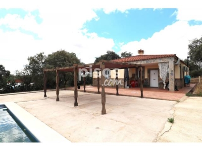 Chalet en alquiler en Tres Arroyos