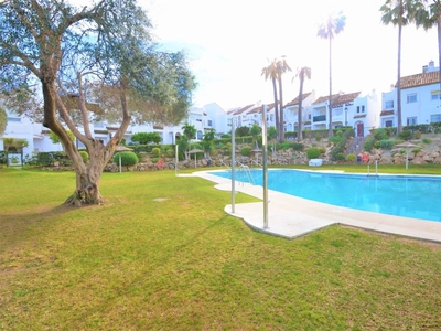 Chalet en venta en Cancelada, Estepona, Málaga