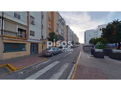 Piso en venta en Avenida Juan de Austria