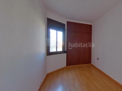 Piso en venta en c/ sagrada familia en Llefià Badalona