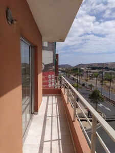 Venta de piso en carretera General de 1 habitación con balcón