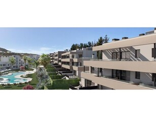 APARTAMENTO OBRA NUEVA EN PRIMERA LÍNEA DE GOLF EN CASARES COSTA