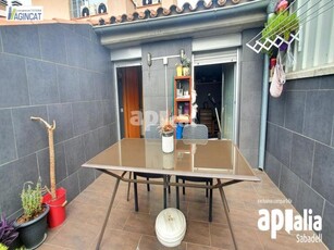 Ático en venta de 100 m2 en creu de barbera, Sabadell