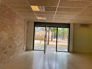 Local comercial en venta de 93 m2 en el poblenou, Sant Martí, Barcelona