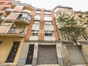 Local comercial en venta de 96 m2 en la prosperitat, Nou Barris, Barcelona