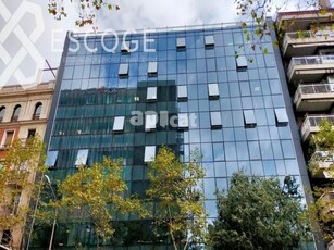 Oficina en alquiler de 1700 m2 , Les Corts, Barcelona