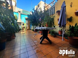 Unifamiliar aislada en venta de 235 m2 en creu de barberà, Sabadell