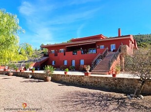 Villa en Pinoso, Alicante provincia