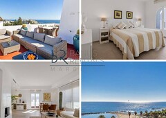-2 bedroom apartment and sea views in Playas del Duque.