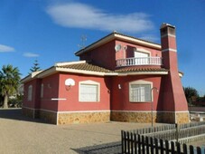 Alquiler Casa unifamiliar Orihuela. Buen estado 300 m²