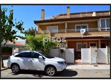 Casa adosada en venta en Torre de la Horadada