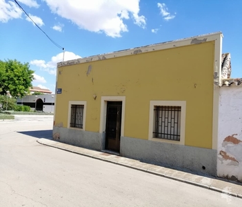 Casa de pueblo en venta en Calle Cardencha, 13300, Valdepeñas (Ciudad Real)