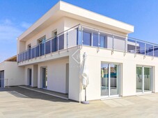 Casa / villa de 203m² en venta en Gran Alacant, Alicante