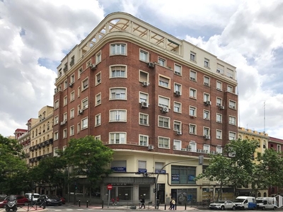 Avenida Menéndez Pelayo, 115