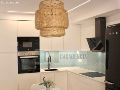 CASAGENCIA vende apartamento totalmente reformado en la zona del Voramar