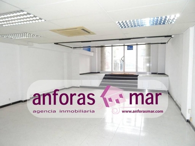 Local comercial Augusta 7 Tarragona Ref. 93700519 - Indomio.es