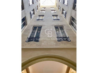 Piso en venta piso con triple terraza en finca regia de la antiga esquerra de l'eixample en Barcelona