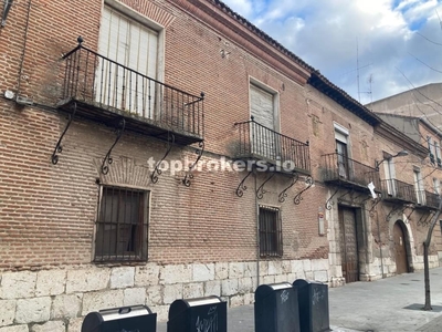 Сasa con terreno en venta en la Calle de Alfonso Quintanilla' Medina del Campo