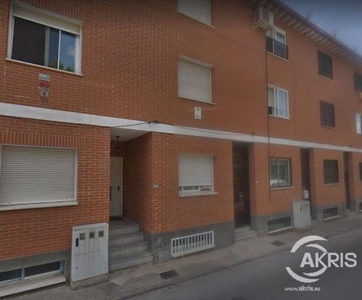 Сasa con terreno en venta en la URBANIZACION LOS CASTILLEJOS