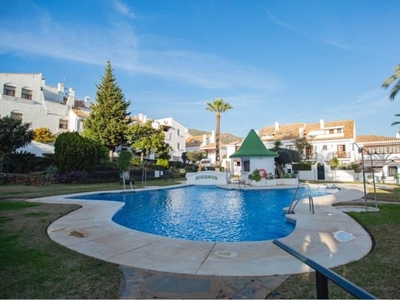 Casa adosada en venta en Valdeolletas-Las Cancelas-Xarblanca, Marbella