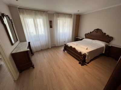 Habitaciones en C/ Fronton 1, Santander por 250€ al mes