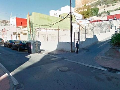 Suelo urbano en venta en la Calle Fernández' Almería