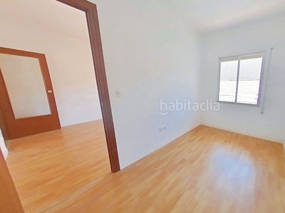 Alquiler piso con 3 habitaciones en San Isidro Getafe