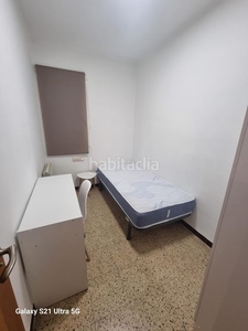 Alquiler piso con 4 habitaciones amueblado en Lleida