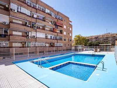 Apartamento en venta en El Molino, Torrevieja, Alicante