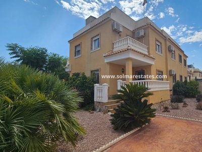 Casa en venta en Doña Pepa, Rojales, Alicante