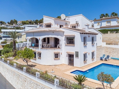 Chalet en venta en Casco Urbano, Teulada-Moraira, Alicante