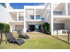 Alquiler Casa adosada en Calle Calle Campanillas Marbella. Buen estado con terraza 370 m²