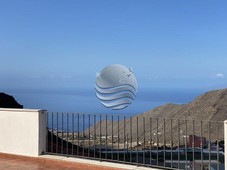 Venta Ático en Avenida Coronel Gorrín Santiago del Teide. Con terraza