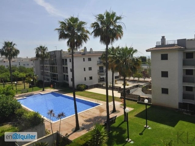 Alquiler de Apartamento 2 dormitorios, 1 baños, 0 garajes, Buen estado, en Sant Carles de la Ràpita, Tarragona