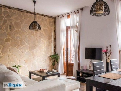 Apartamento de 3 dormitorios con aire acondicionado y 4 balcones en alquiler en Poblats Marítims