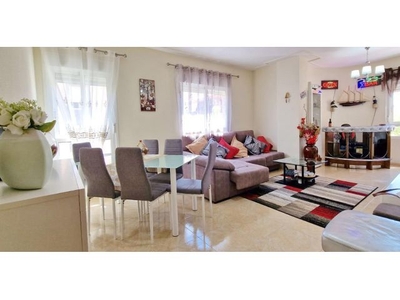 Se vende apartamento de 3 dormitorios con garaje en Torrevieja!!!