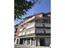 Venta Piso Girona. Piso de tres habitaciones Buen estado cuarta planta con terraza