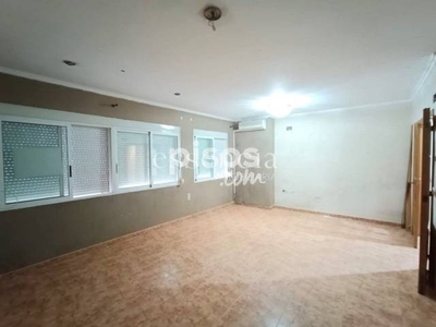 Apartamento en venta en Carrer de la Cullera, cerca de Carrer Ponent